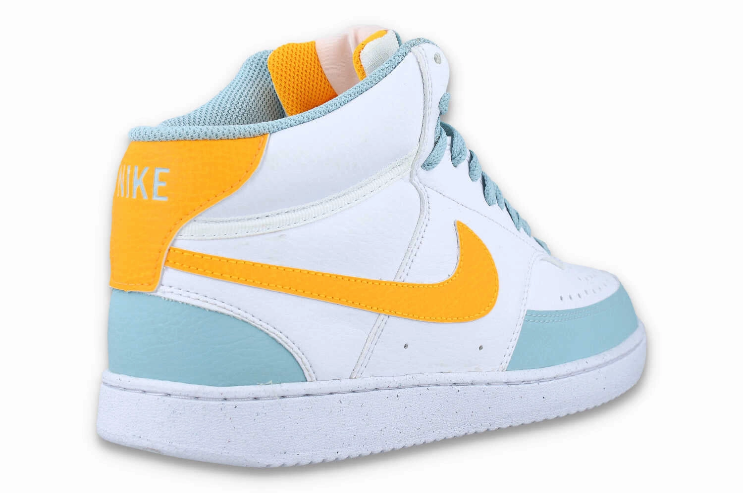 Court Vision Mid Next Nature Basketball Postmove Shoes