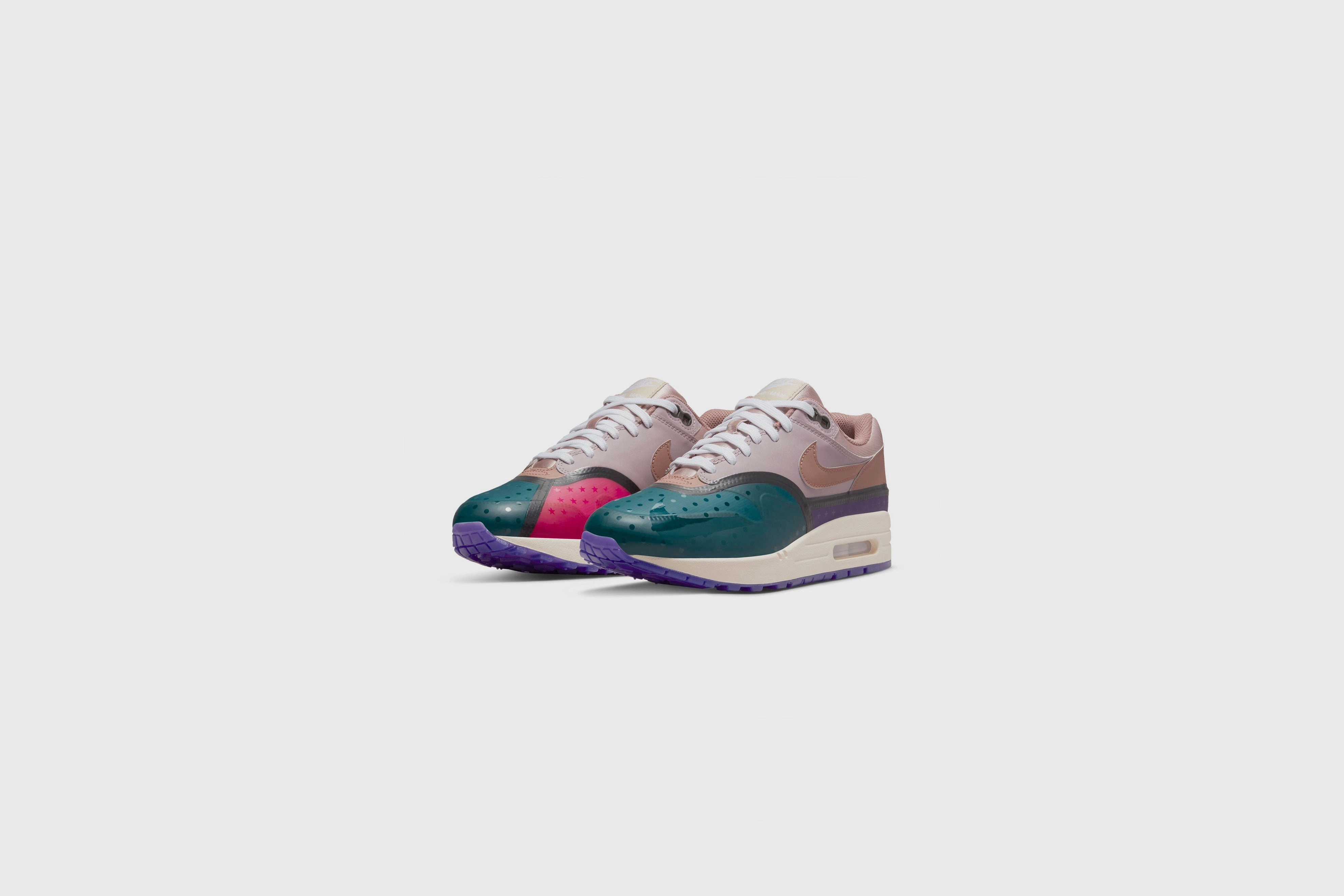 WMNS Nike Air Max 1 PRM (Plum Fog/Fossil Rose) Sneaker Mit Bastsohle