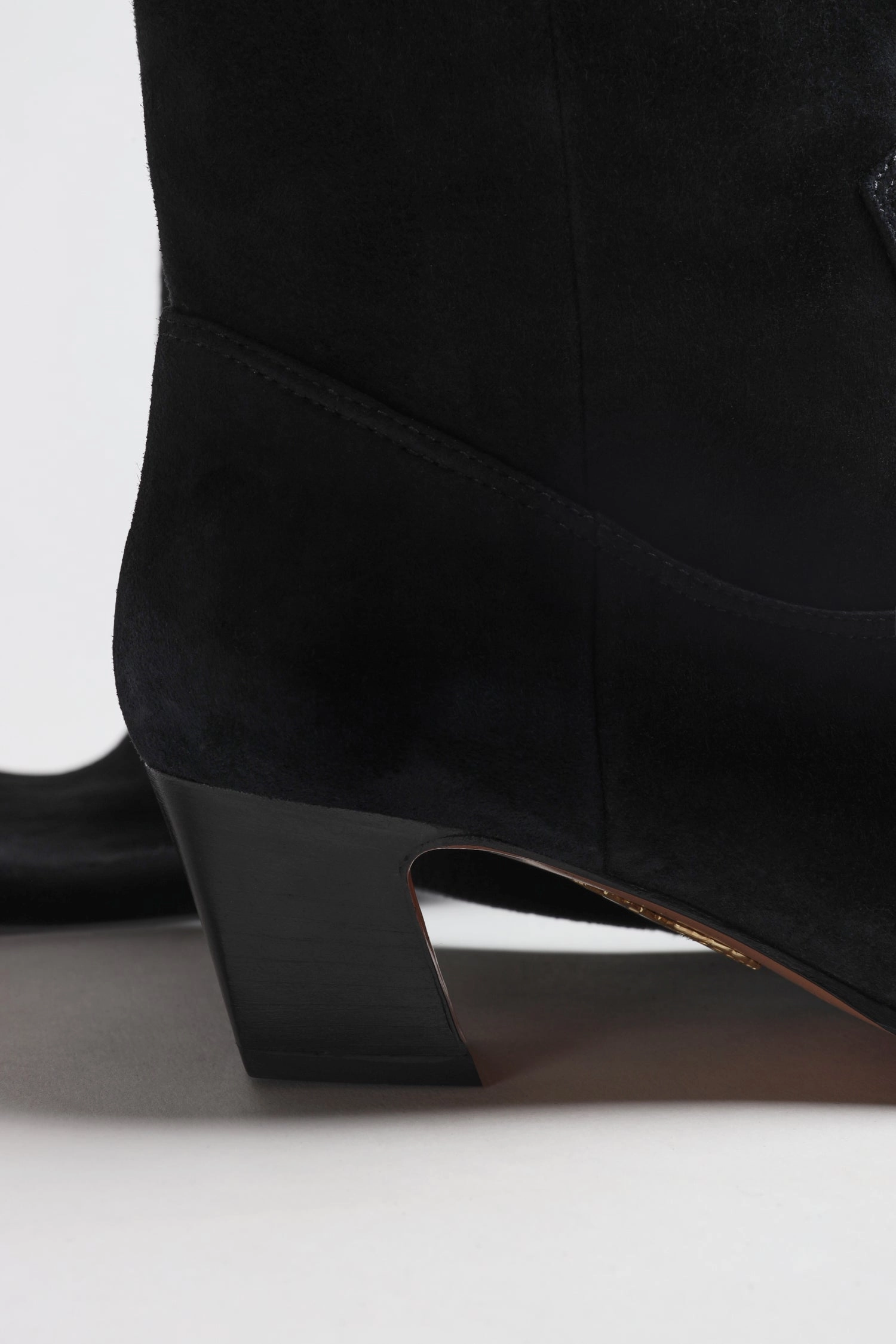 Stiefel Digitaldruck Stiefel Nomad 50 in Suede Schwarz