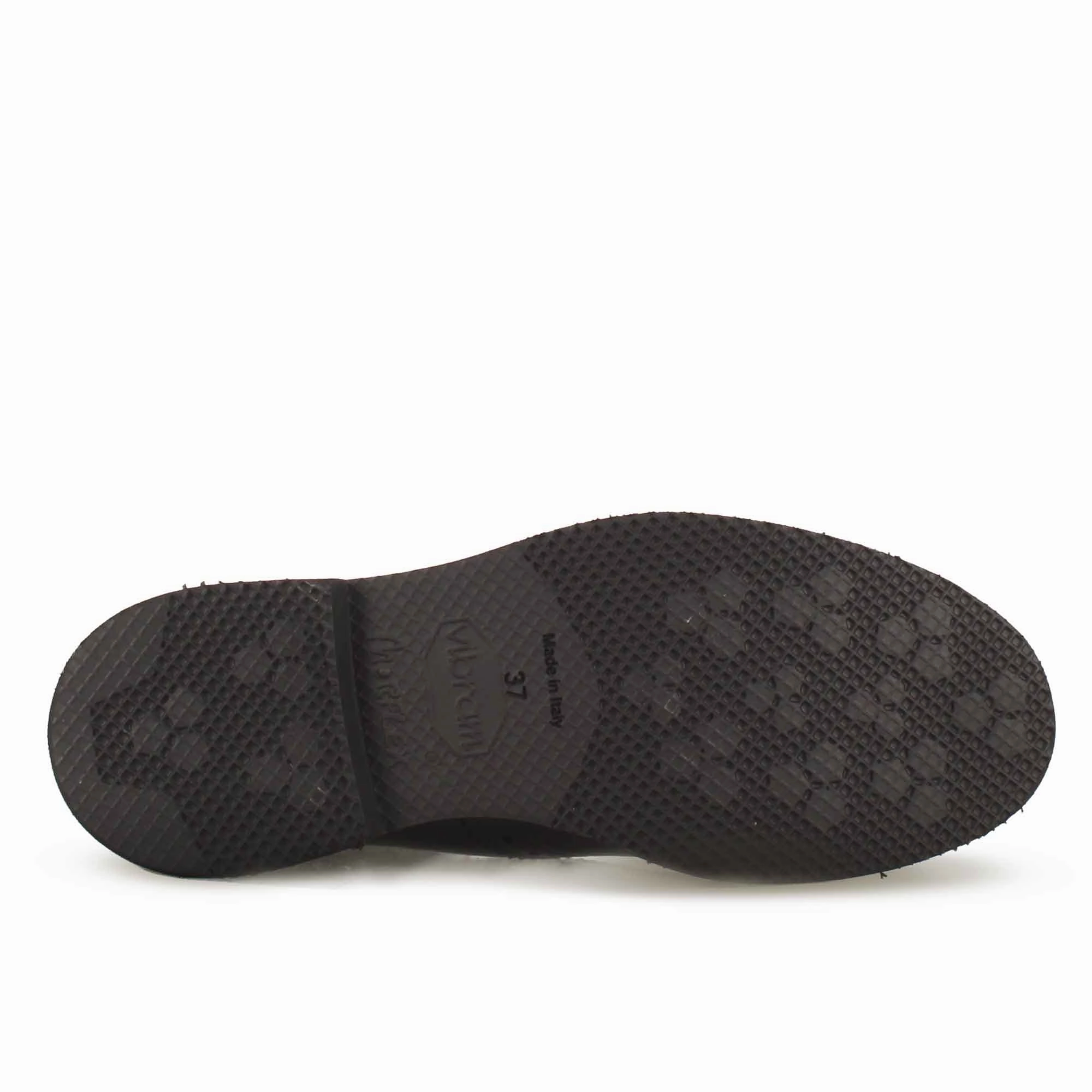 Stivaletto Chelsea brogue da donna in vera pelle colore nero Chelsea Boots Harness