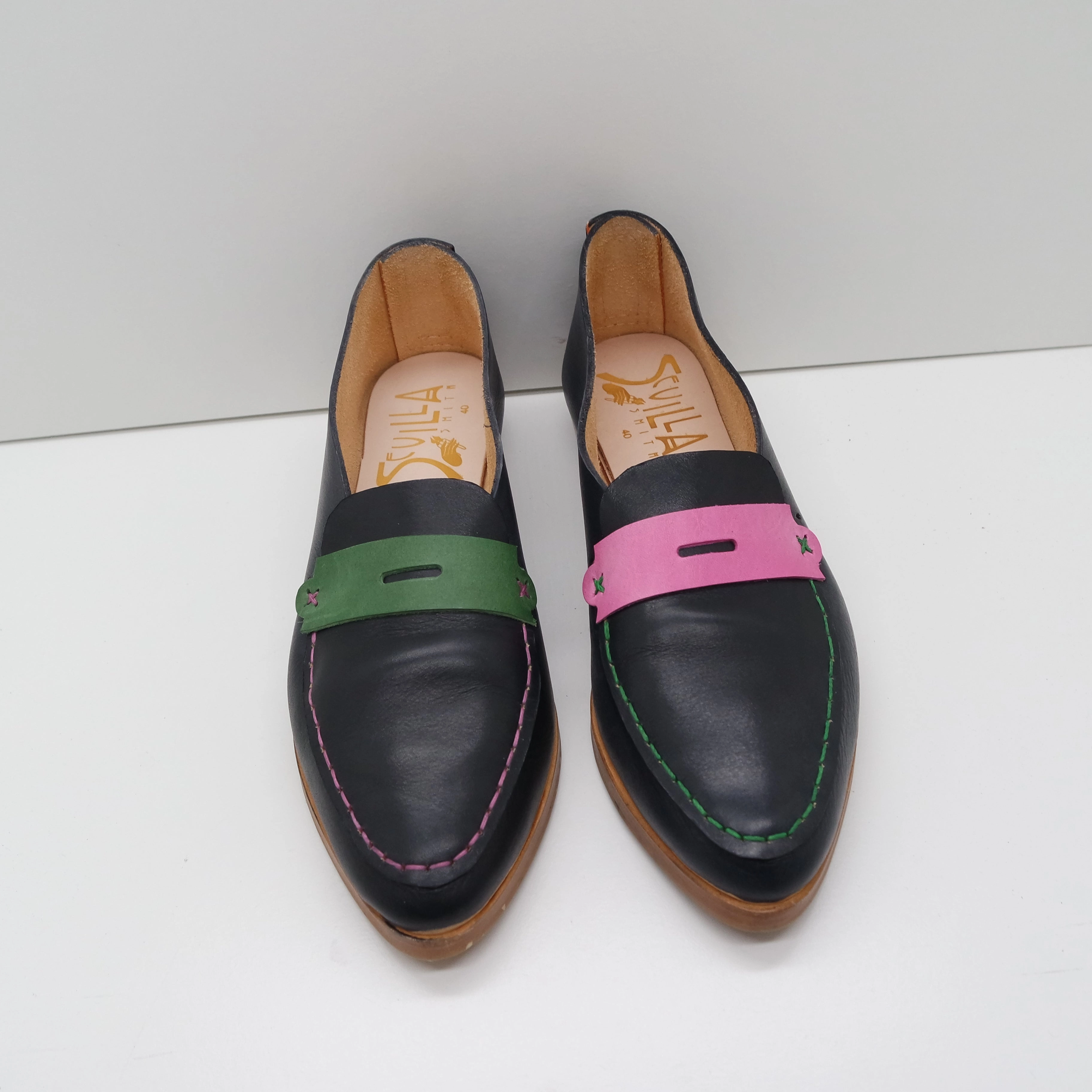 Brown Vegan Loafers THE PENNY. BB NORI. NORI LAKE. MISMATCHED AVOCADO PORPORA MASK W ALTERNATE THREAD. EDGE INKED. 2CM