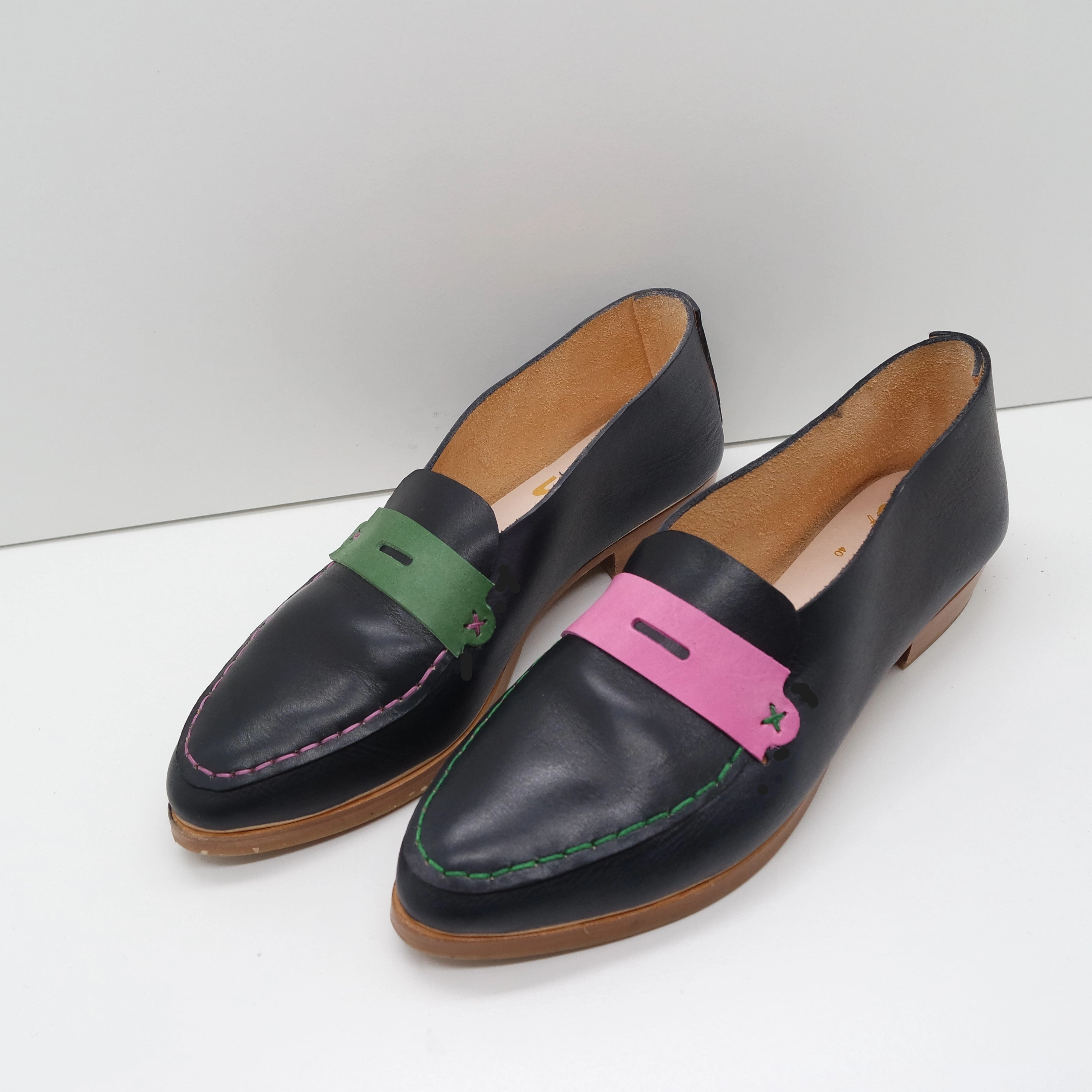 THE PENNY. BB NORI. NORI LAKE. MISMATCHED AVOCADO PORPORA MASK W ALTERNATE THREAD. EDGE INKED. 2CM Loafers Linen Suit