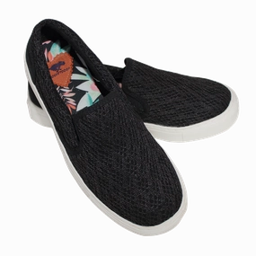 Rocket Dog Girl Slipper "Duet Lovely Crochet" (black) Glenclyffe Pantoffeln