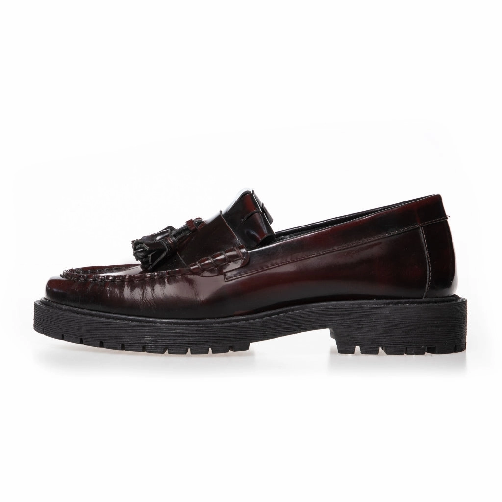 THE LOOK IS PERFECT - BORDEAUX Rounded Toe Loafers