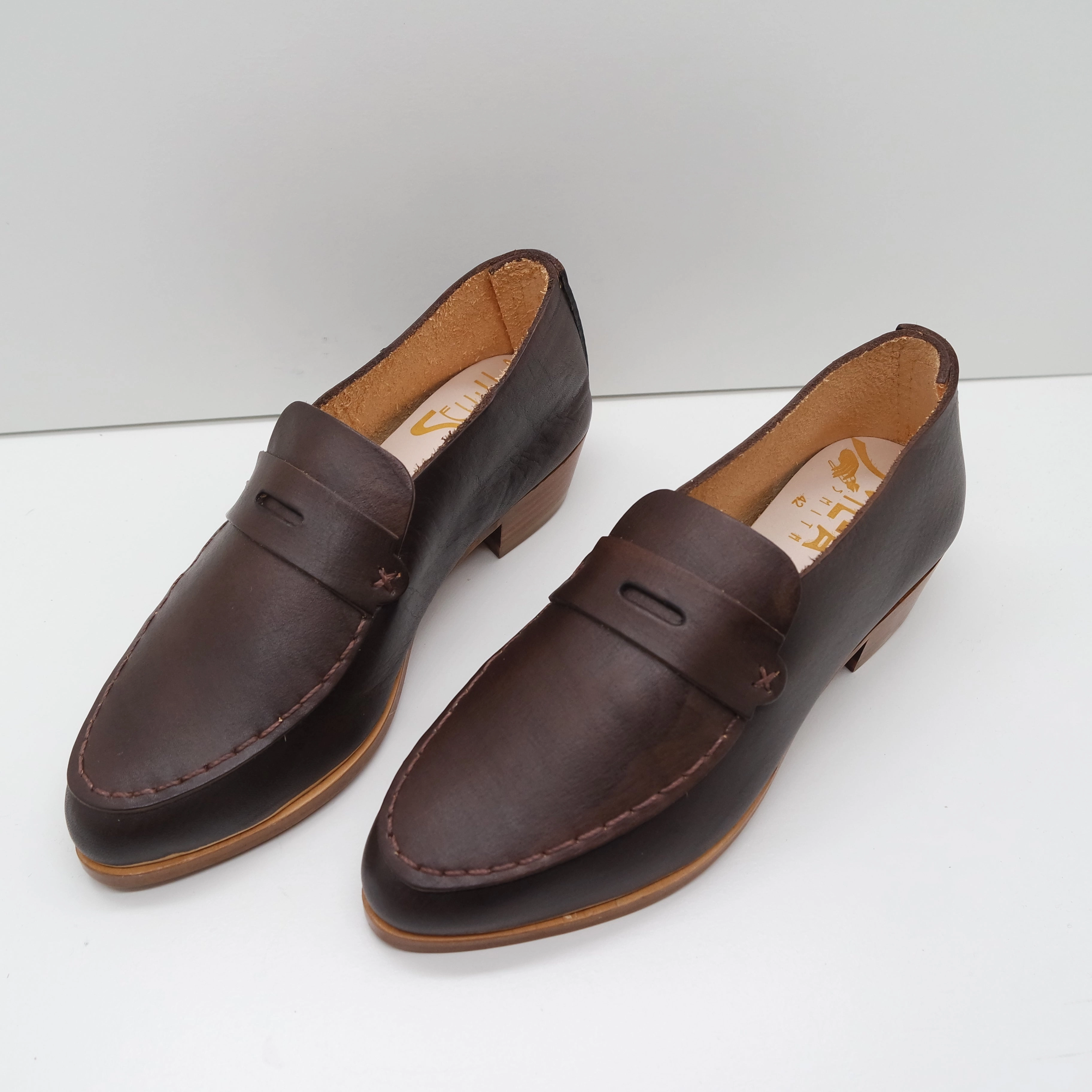 Penny Loafers Business Casual THE PENNY. BB TAMARIND. TAMARIND LAKE. TAMARIND MASK. BROWN THREAD. EDGE INKED. LIMITED EDITION 2CM