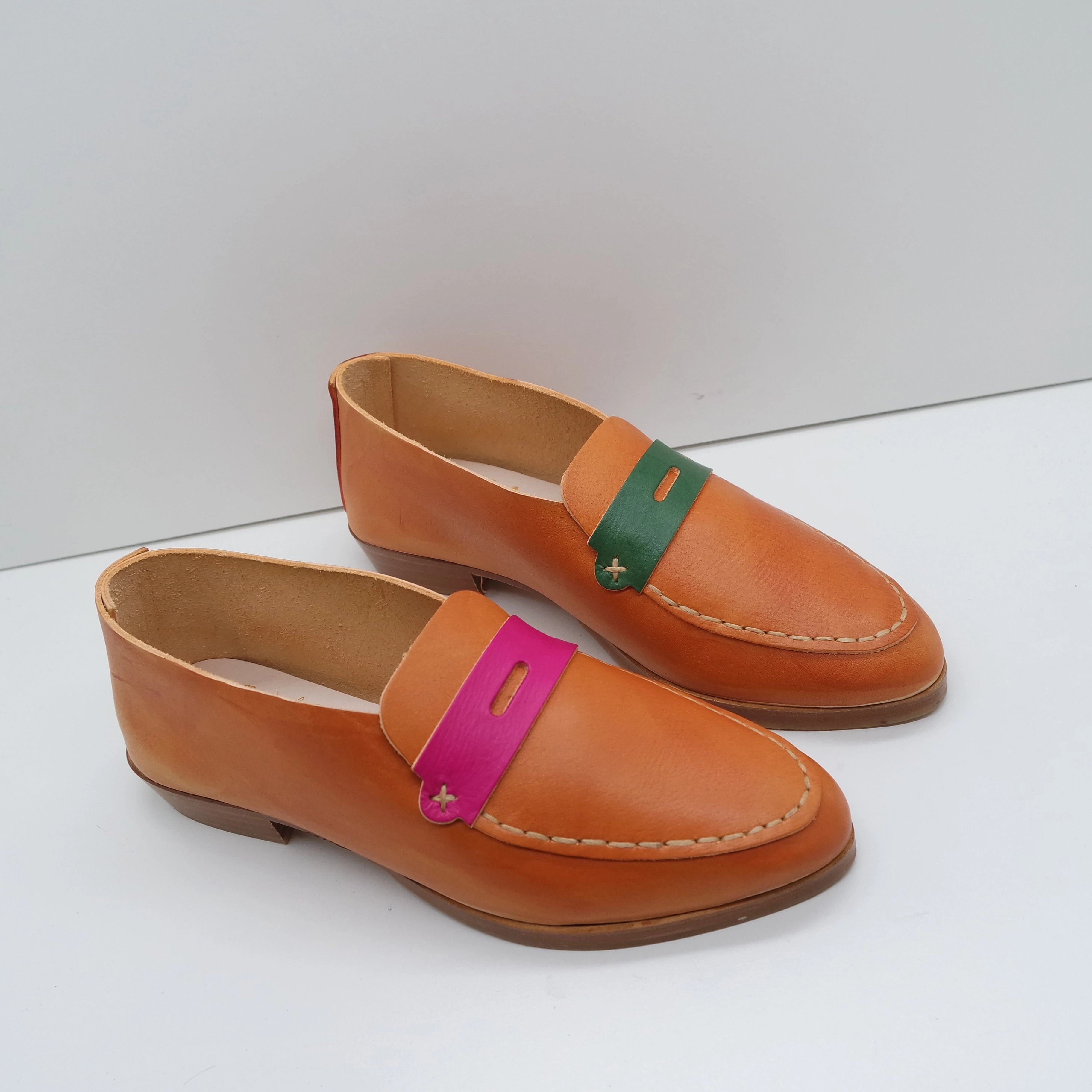 Trim Loafers THE PENNY. BB TOAST. TOAST LAKE. MISMATCHED RAMBUTAN BUKO MASK. UNDYED THREAD. 2CM