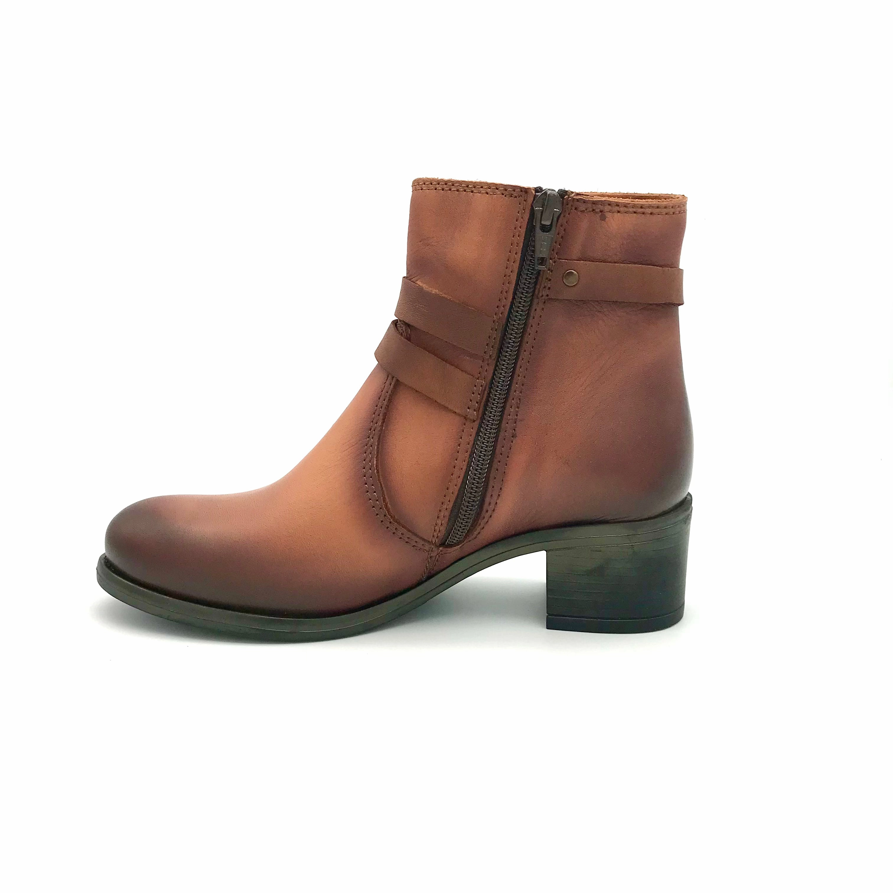 Laufsteg Stiefeletten The Schuh Effekt Damen Stiefelette Cognac