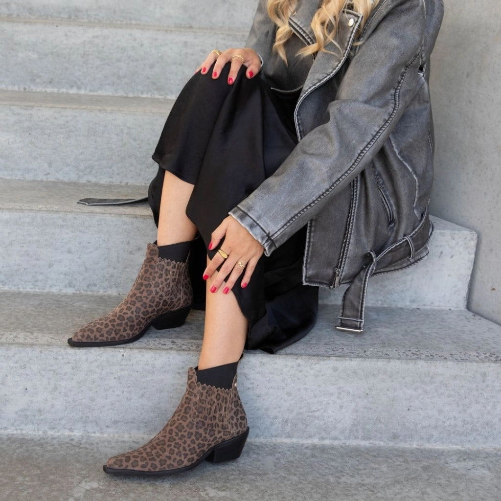 THE WALKING BOOT - LEP Hush Puppies Stiefel