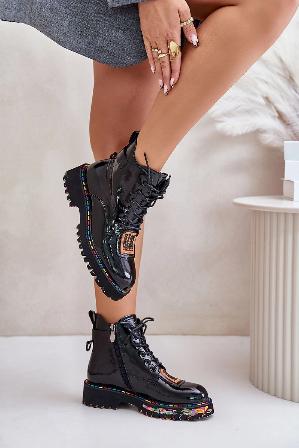 Trapper shoes model 201185 Step in style Pointed Chelsea Boots