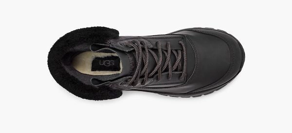UGG - Yose Fluff Boot Black Langlebige Stiefel
