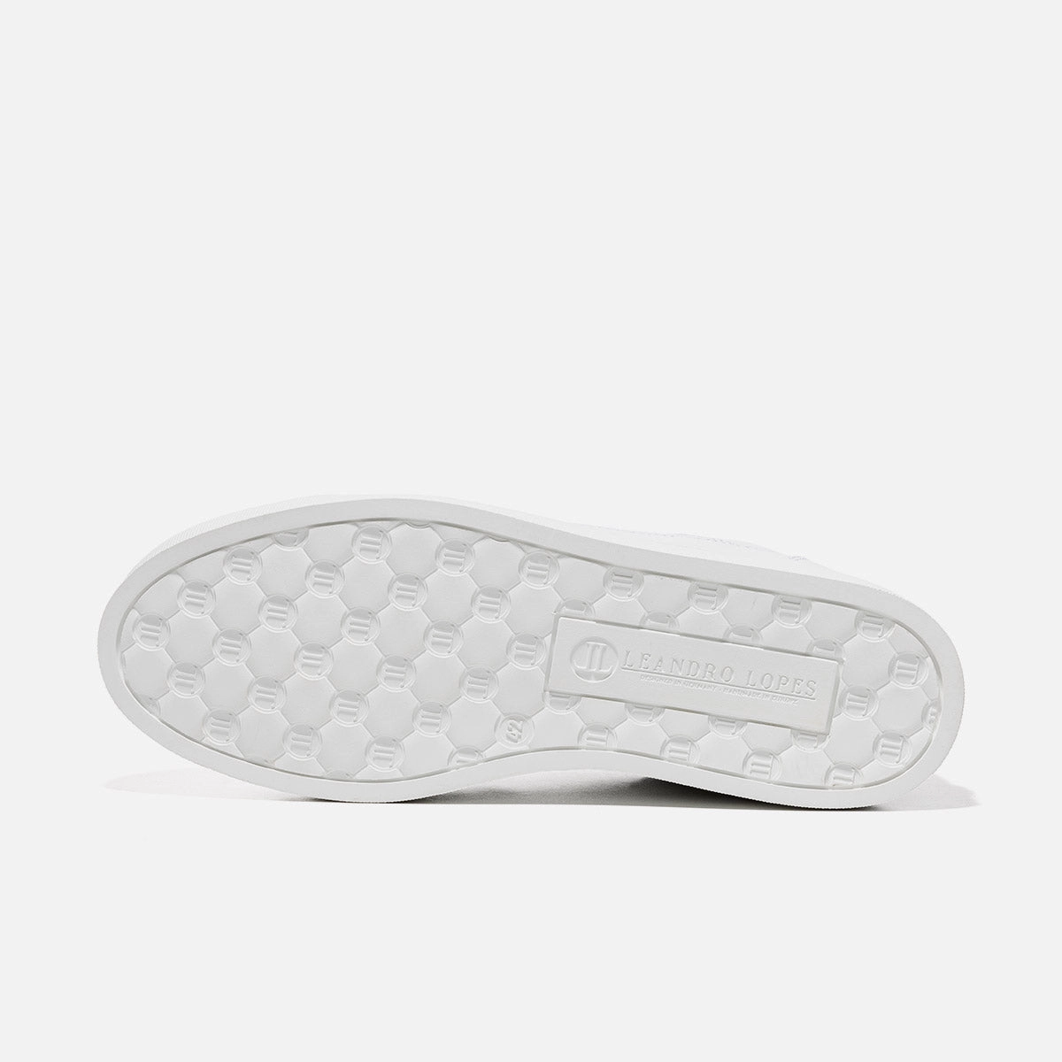 Sneaker Winter 2024 Low Top - Faisca - White-Silver