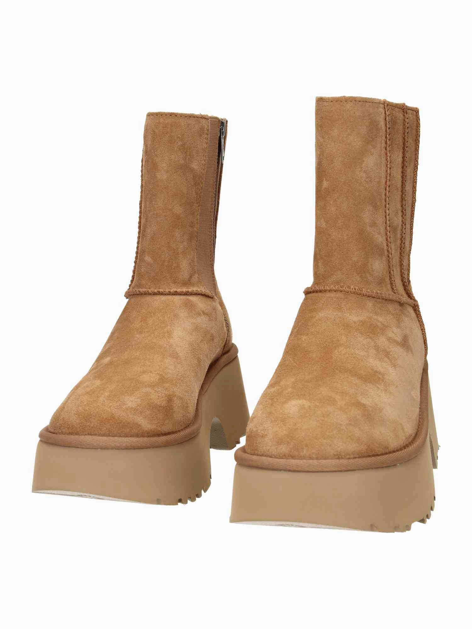 W Classic Twin Seam New Heights chestnut Hohe Stiefel Mit Kleid