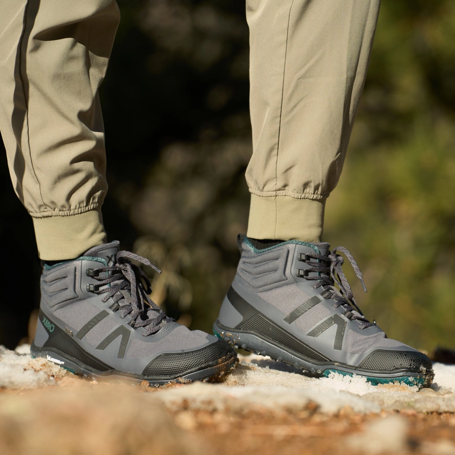 Wanderschuhe Marken Xero Shoes Scrambler Mid II Waterproof Women - asphalt/sea moss