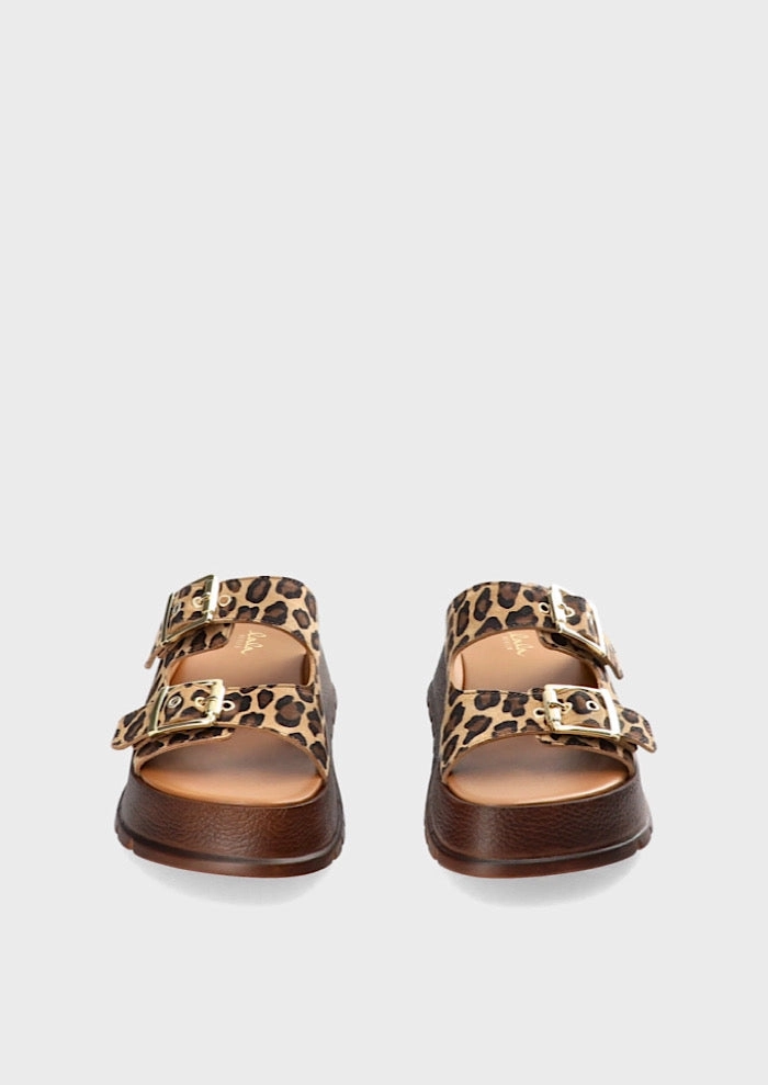 LALA BERLIN Plateau Slider Leo Filz Pantoffeln Stricken